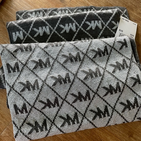 Michael Kors Gray and Black Geometric Scarf - Picture 7 of 8